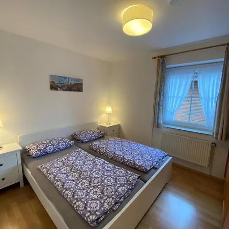 Apartment 17-4