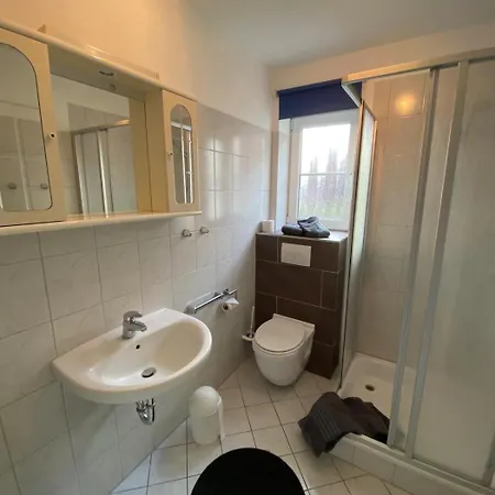 17-4 Apartment
